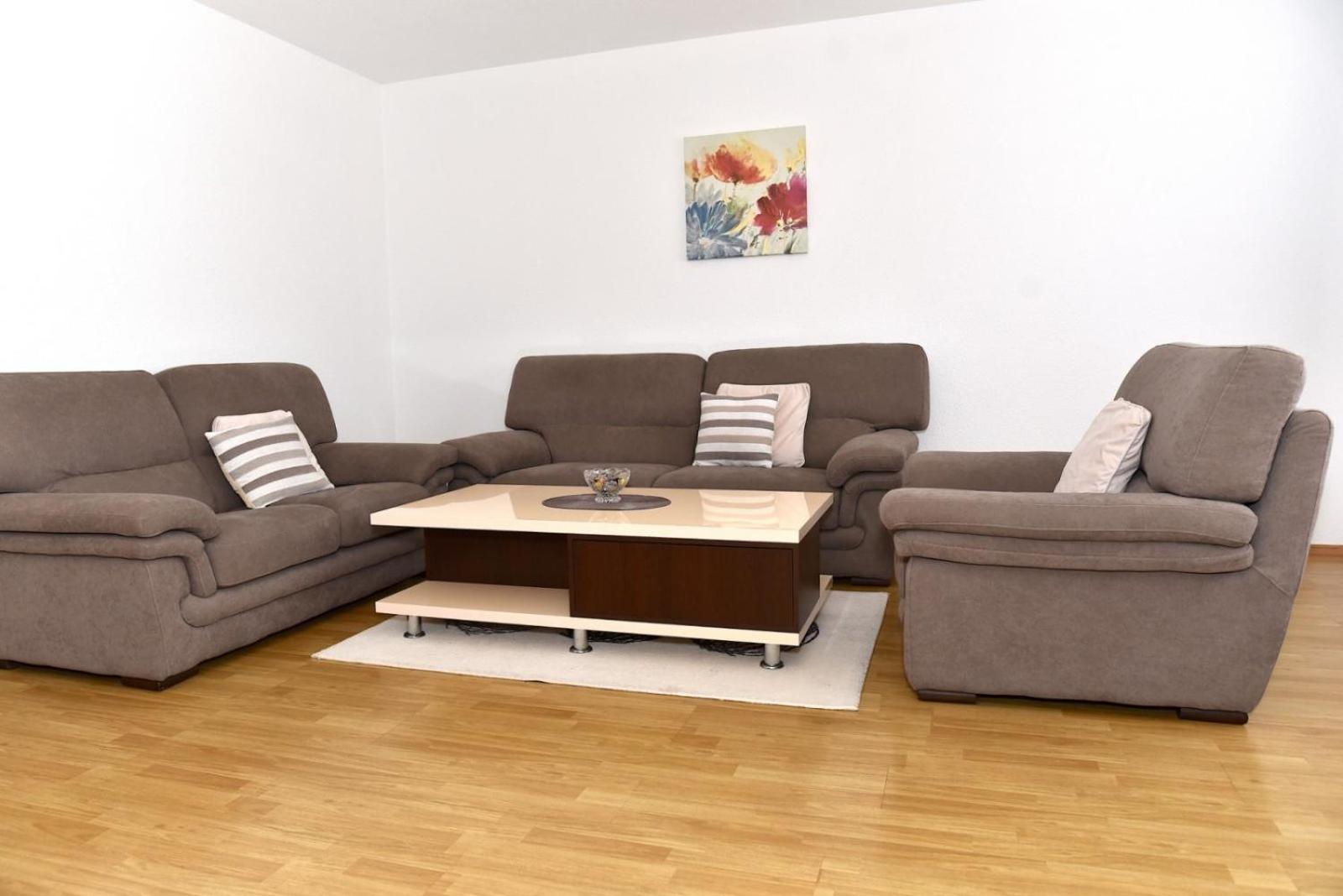 Sutjeska Apartment Modrica Exterior photo